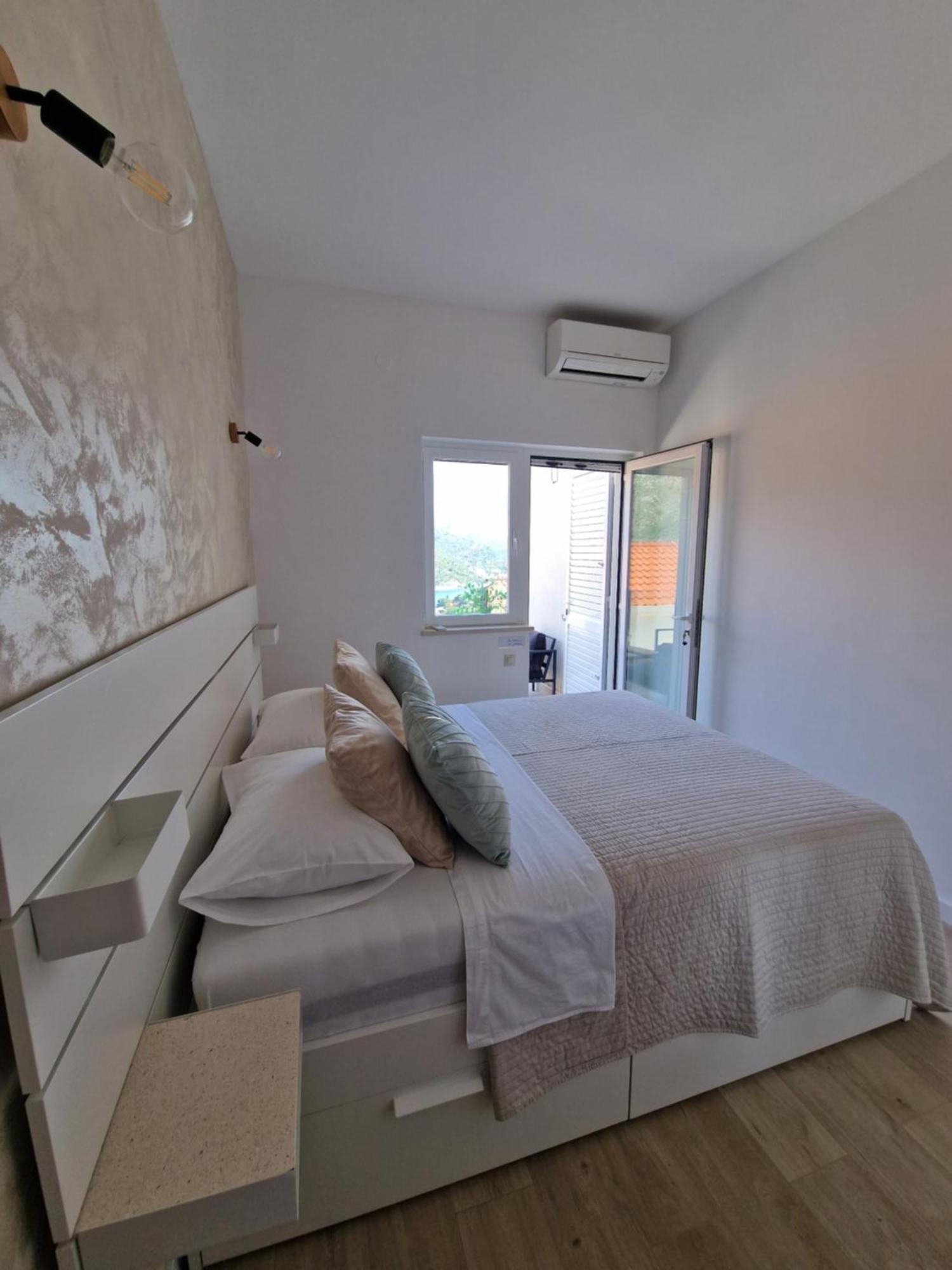 Blue Diamond Rooms ザトン 部屋 写真